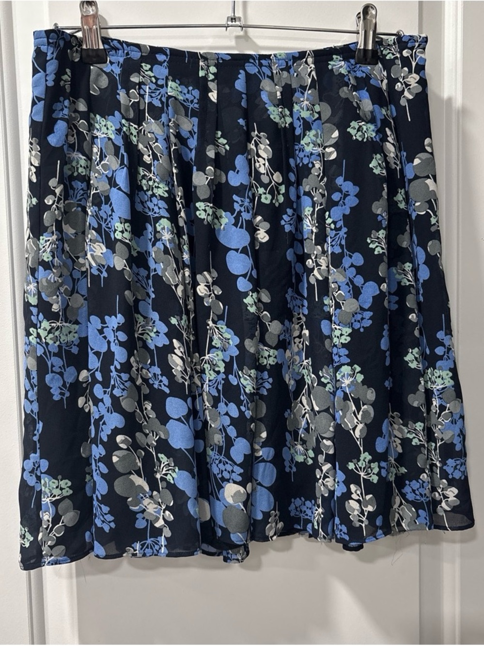 GAP Navy Floral Pleated Skater Skirt with Blue and Gray Accents